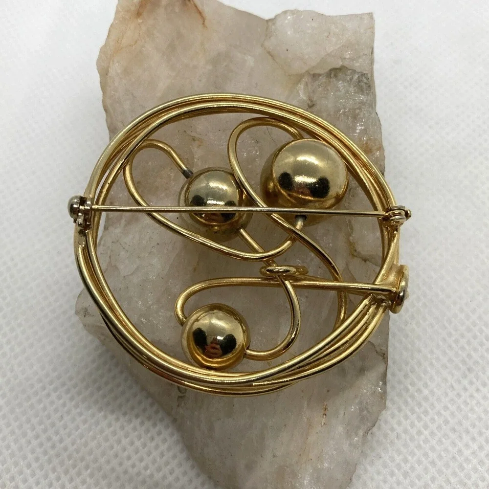 Vintage Lot of 3‎ Gold Tone Pin Brooch Organic Shapes Red Rhinestone Round